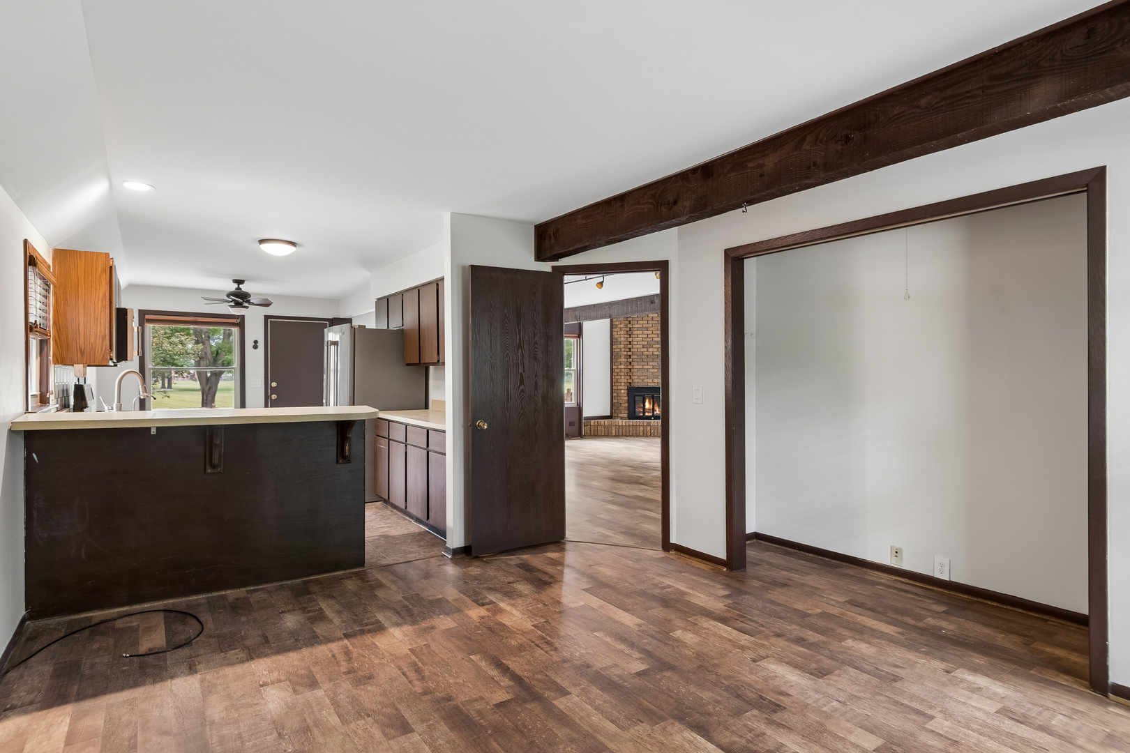 1539 Foxhill Road Naperville, IL 60563 - Photo 17 of 43 Gallery Image 17