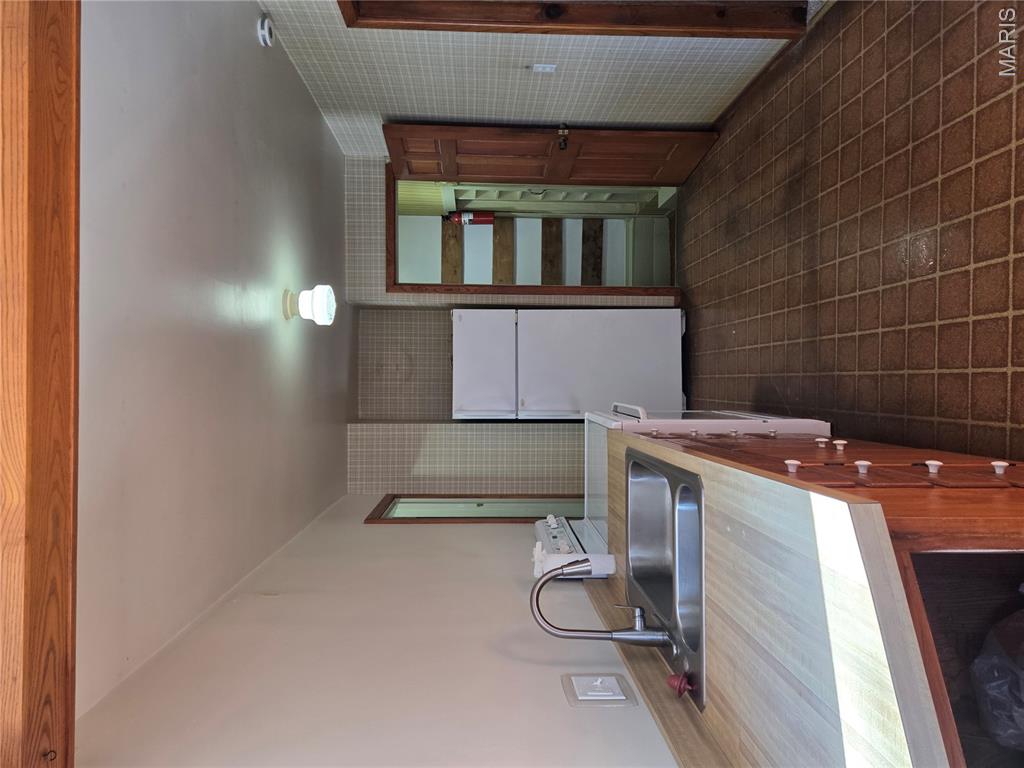 3516 Omega Street Alton, IL 62002 - Photo 11 of 28 Gallery Image 11