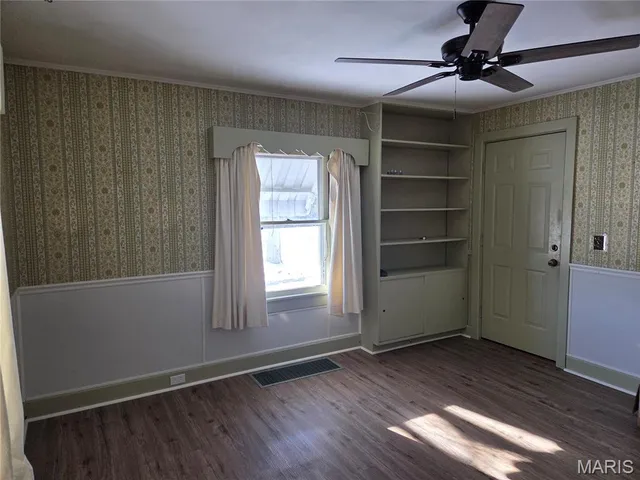 $127,000 | 3516 Omega Street, Alton, IL 62002