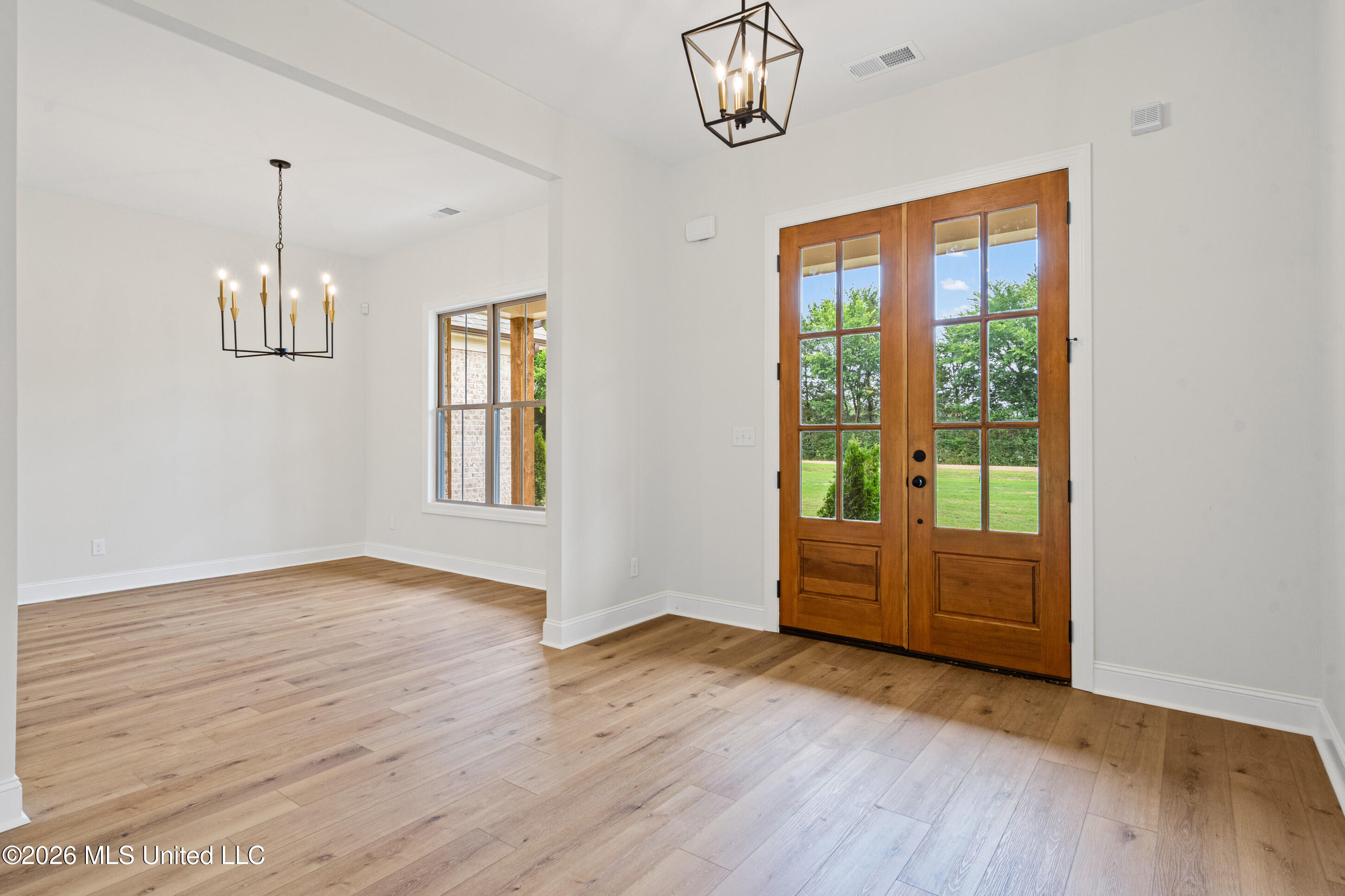 12331 Ingrams Mill Road Byhalia, MS 38611 - Photo 5 of 38 5__dsc3804_print