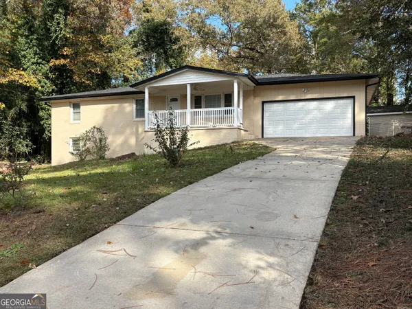 $1,500 | 111 Hawthorne Road, Warner Robins, GA 31093