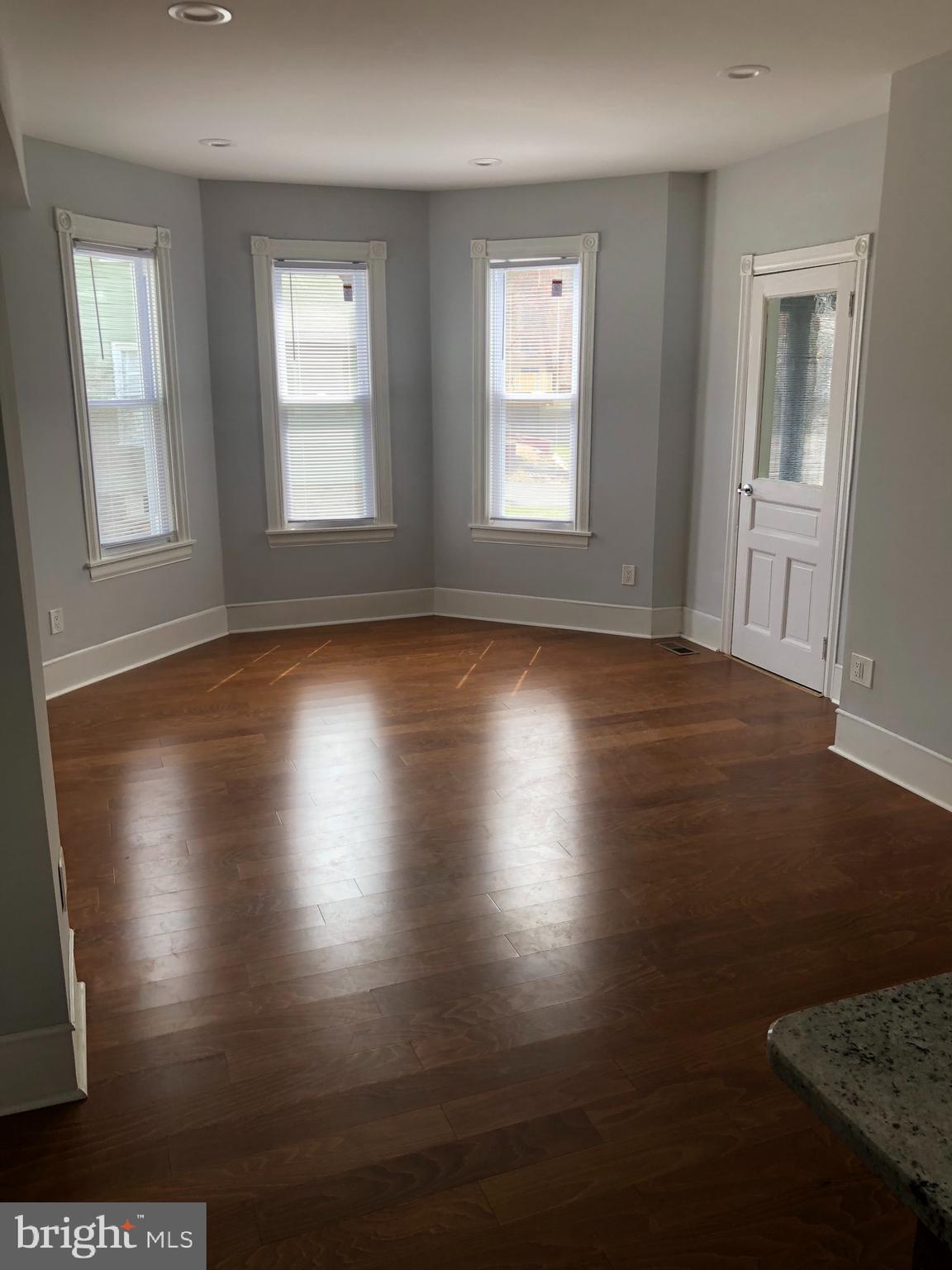 704 Byberry Road Philadelphia, PA 19116 - Photo 14 of 38