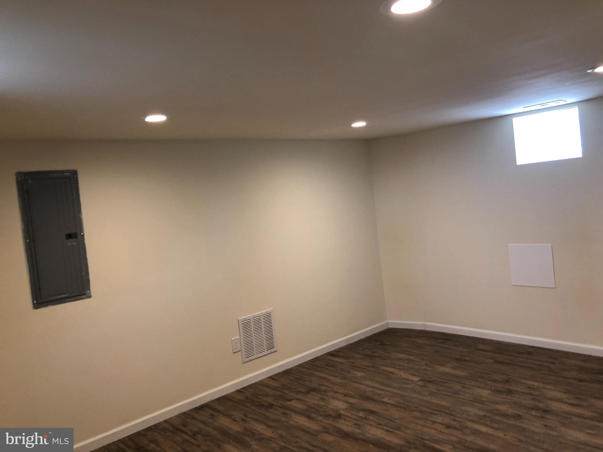 704 Byberry Road Philadelphia, PA 19116 - Photo 22 of 38