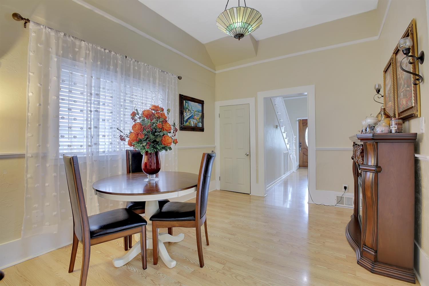 1408 Hazel Street Gridley, CA 95948 - Photo 47 of 60 a dining room with furniture and window