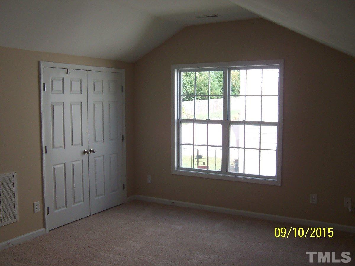 5225 Anchorage Way Raleigh, NC 27610 - Photo 7 of 8 Gallery Image 7