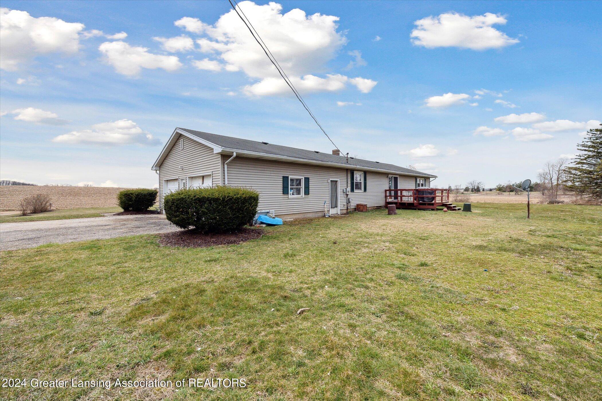 1810 West Jason Road Dewitt, MI 48820 - Photo 44 of 50 44-1810-W-Jason-Rd-DeWitt-MI-48820-Windo