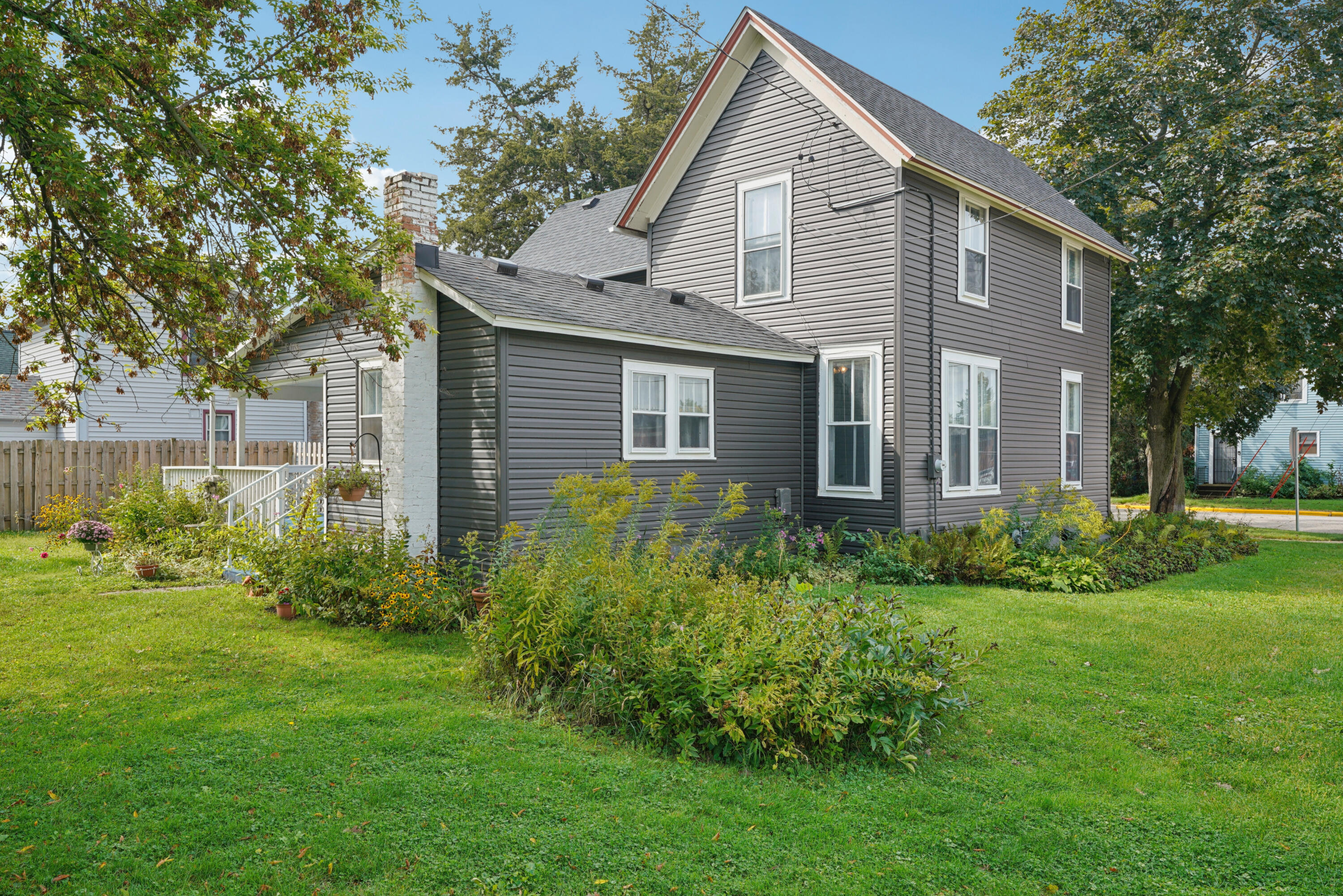 1-print-Sumner St-S2409-001