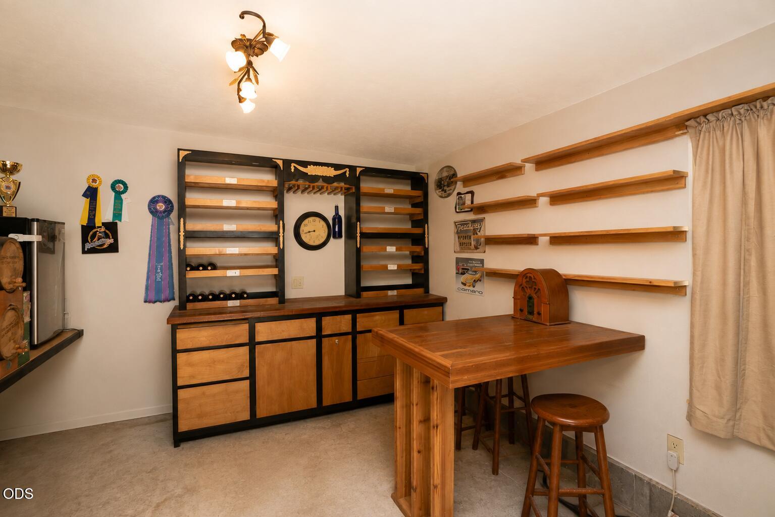 1160 Crow Road Merlin, OR 97532 - Photo 33 of 45 Gallery Image 33