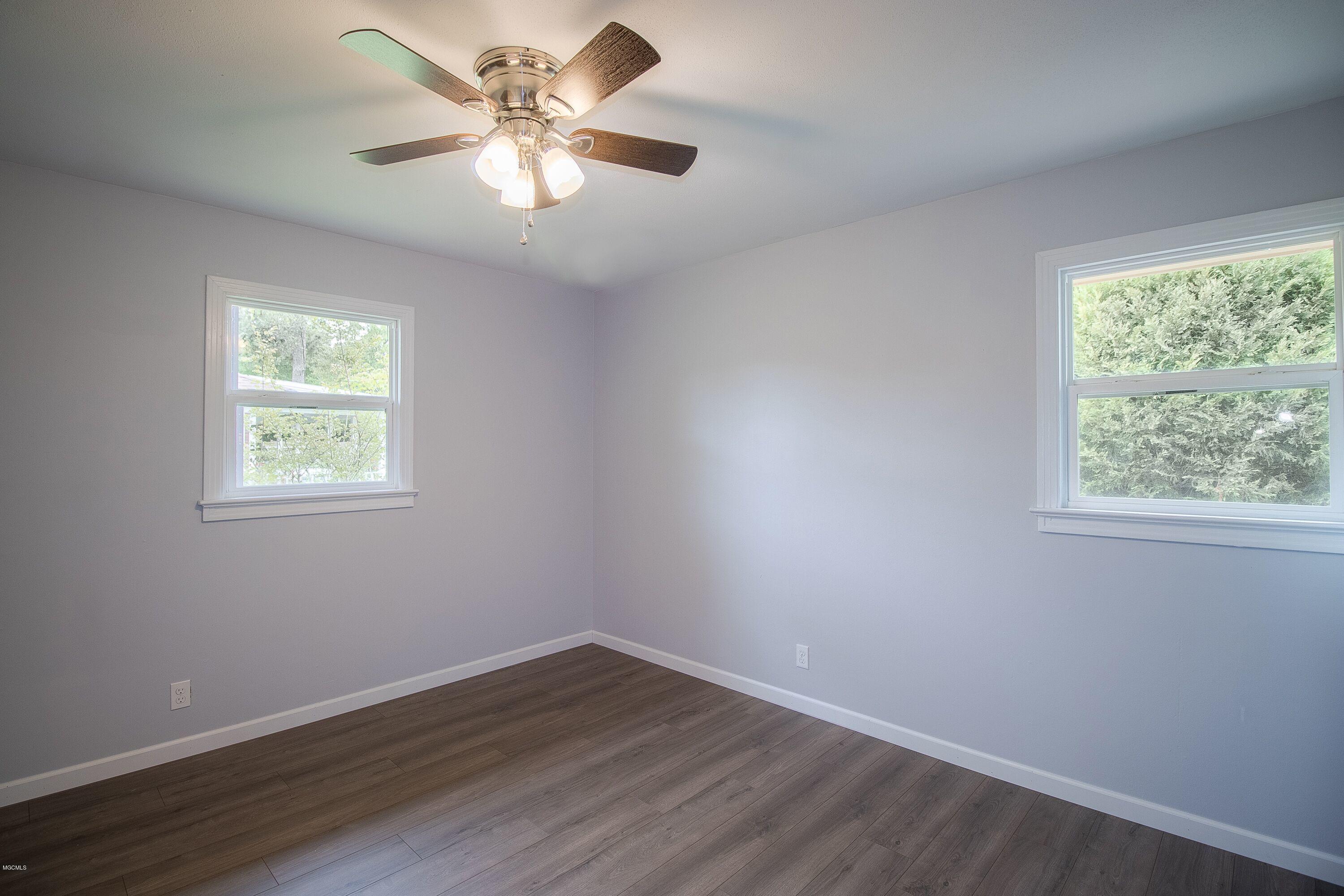 4703 Courthouse Road Gulfport, MS 39507 - Photo 19 of 33 019