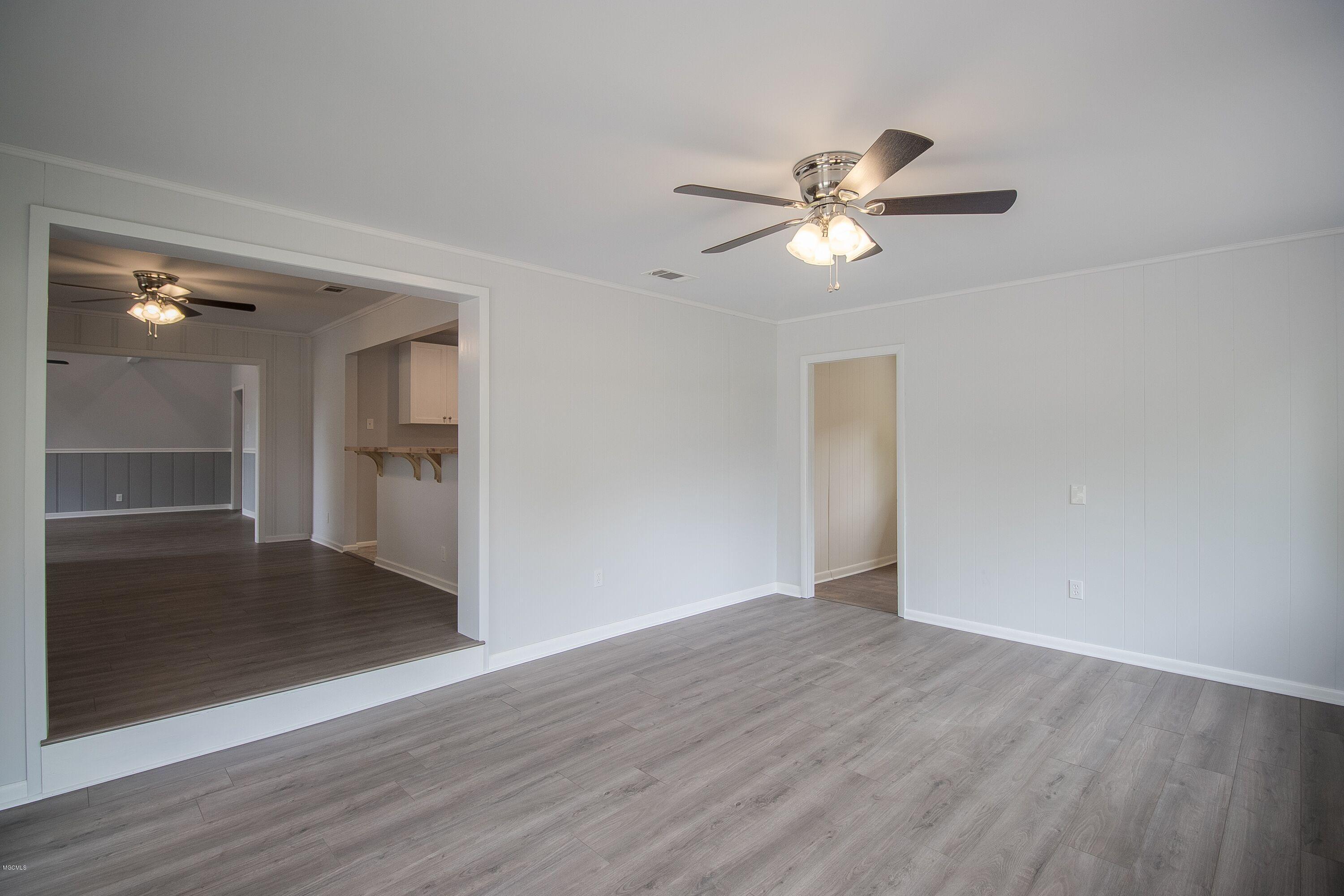 4703 Courthouse Road Gulfport, MS 39507 - Photo 23 of 33 023