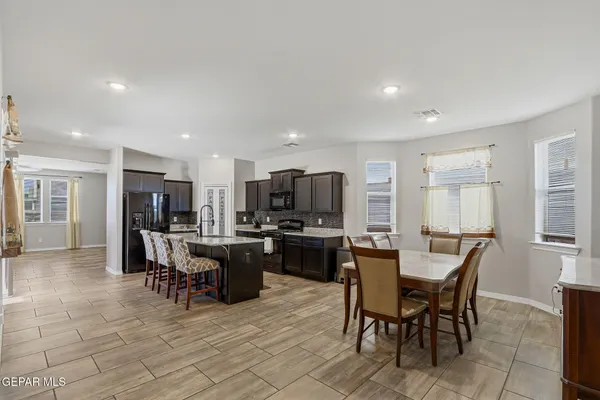$355,000 | 2156 Thomas Lackland Street, El Paso, TX 79938