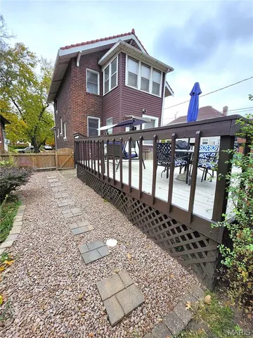 $95,000 | 2410 Delmar Avenue, Granite City, IL 62040