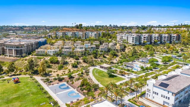 $1,325,000 | 2400 Community Lane, Unit 59, San Diego, CA 92108