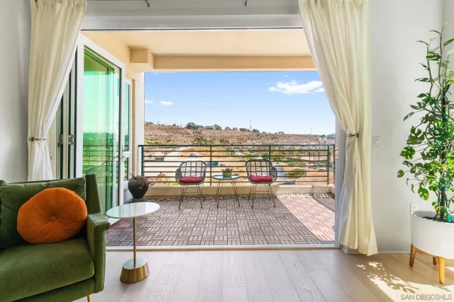 $1,325,000 | 2400 Community Lane, Unit 59, San Diego, CA 92108