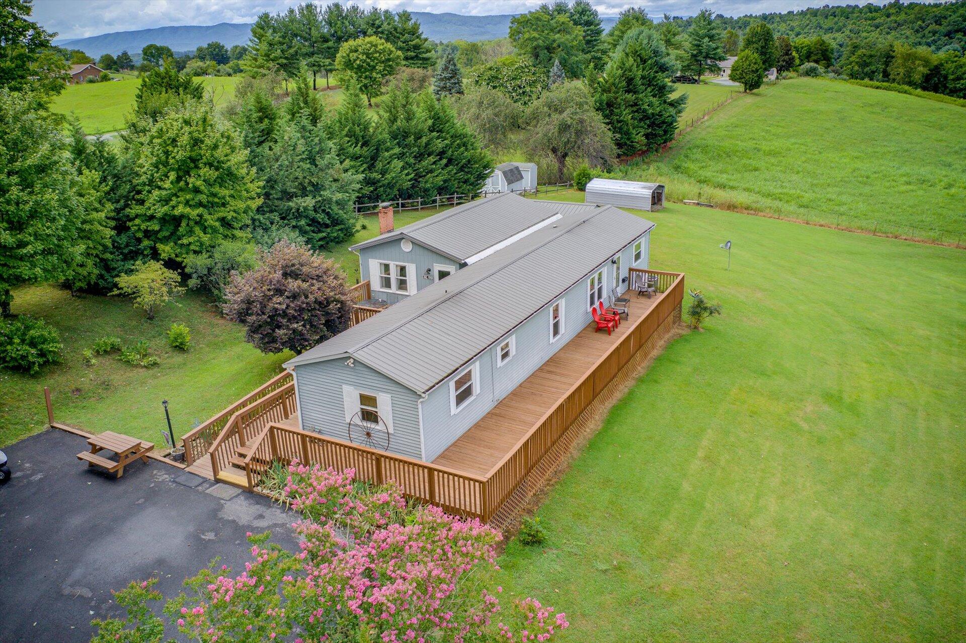 3290 Oak Ridge Road Fincastle, VA 24090 - Photo 4 of 35 03-072920220014