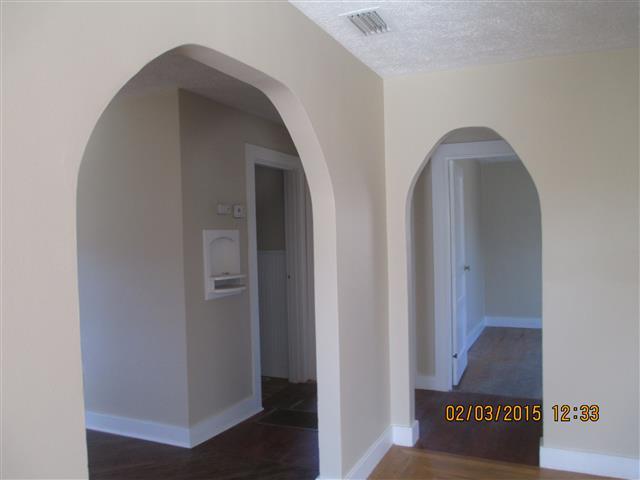6526 Kelly Willis Road Greenbrier, TN 37073 - Photo 3 of 12 Gallery Image 3