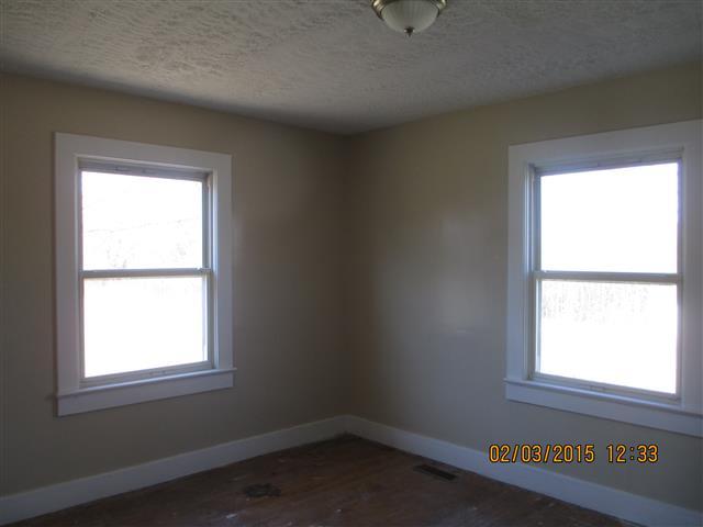 6526 Kelly Willis Road Greenbrier, TN 37073 - Photo 8 of 12 Gallery Image 8