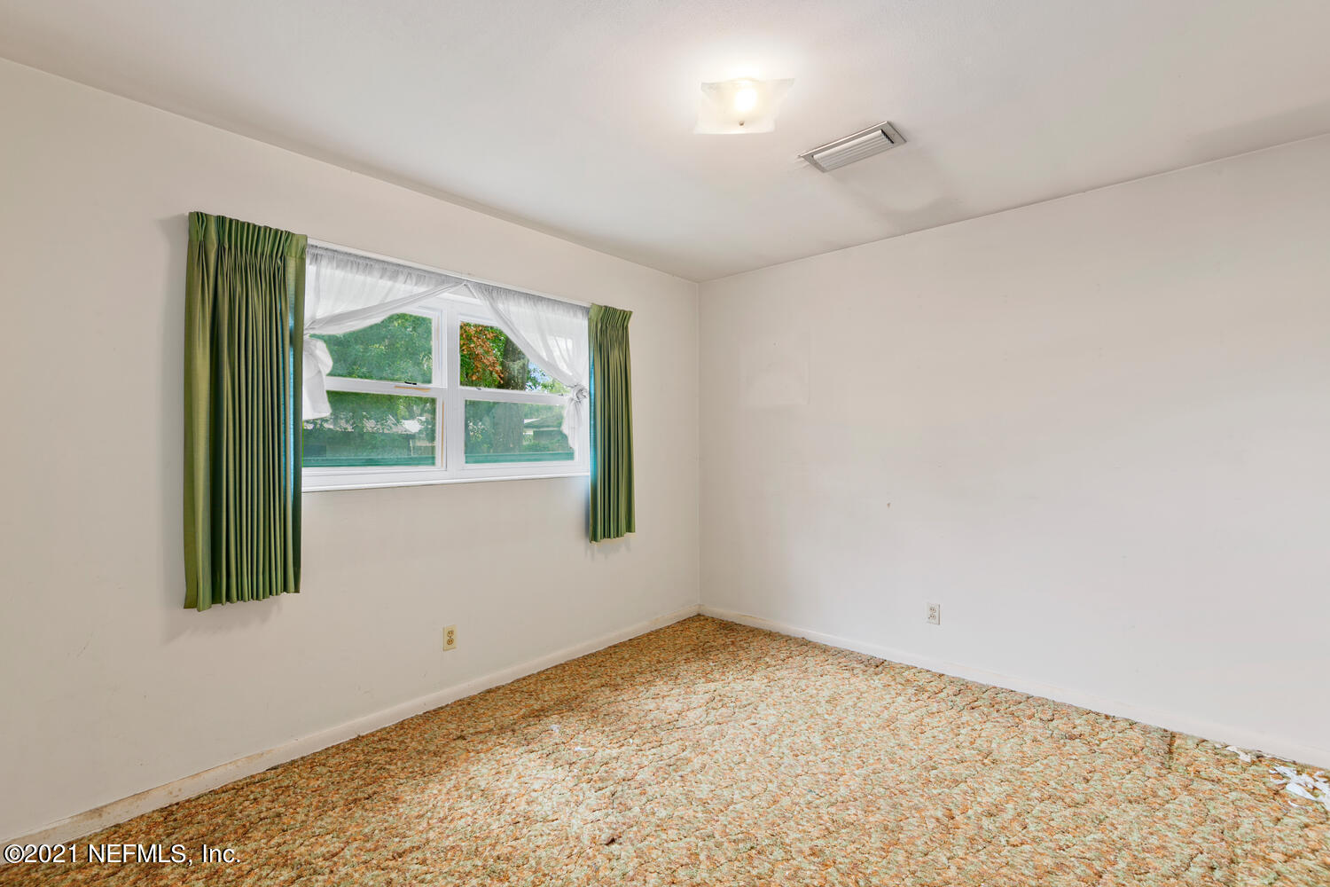 5724 94th Street Jacksonville, FL 32210 - Photo 13 of 21 A2212-013-010-1500x1000