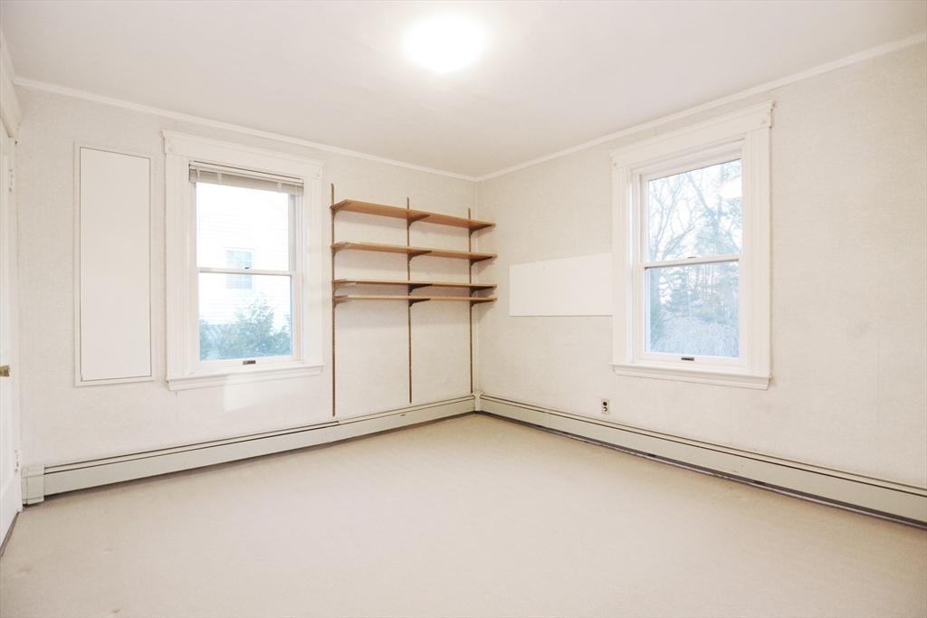 21 Butler Avenue Lexington, MA 02421 - Photo 13 of 24