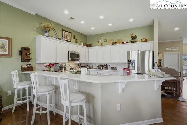 $299,900 | 406 East Union Street, Unit B, Morganton, NC 28655