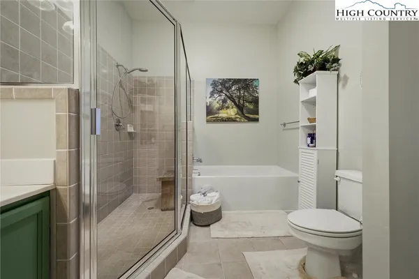 $299,900 | 406 East Union Street, Unit B, Morganton, NC 28655