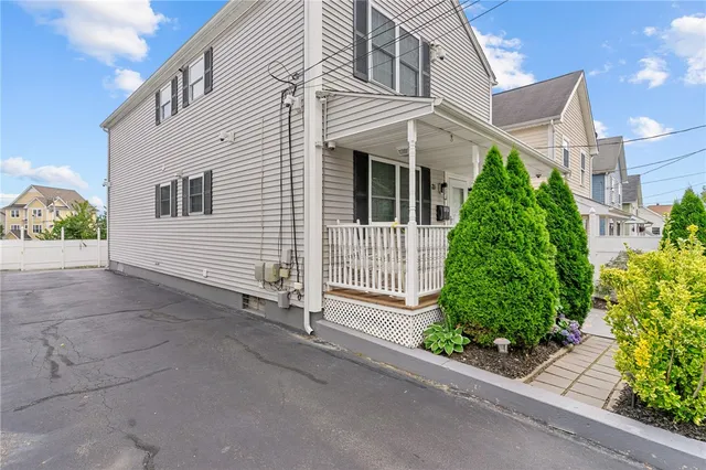 $649,000 | 21 Steere Avenue, Providence, RI 02909