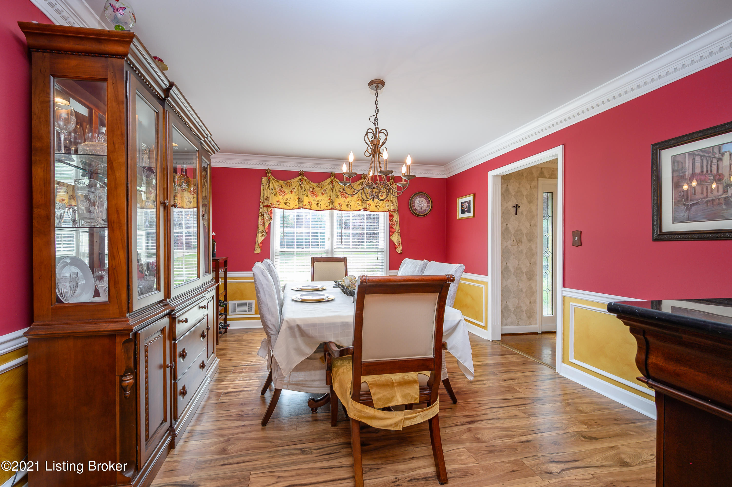 712 Foxgate Road Louisville, KY 40223 - Photo 14 of 39 Foxgate Rd 712-FCP-14