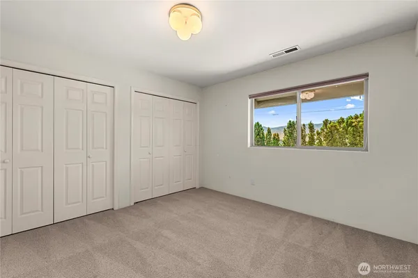 $599,900 | 351 19th Street Northeast, Unit 21, East Wenatchee, WA 98802