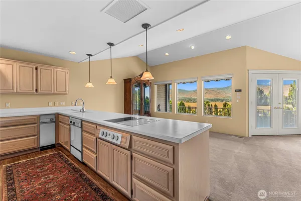 $599,900 | 351 19th Street Northeast, Unit 21, East Wenatchee, WA 98802