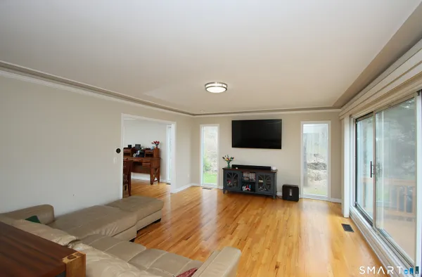 $995,000 | 78 Sturbridge Road, Easton, CT 06612