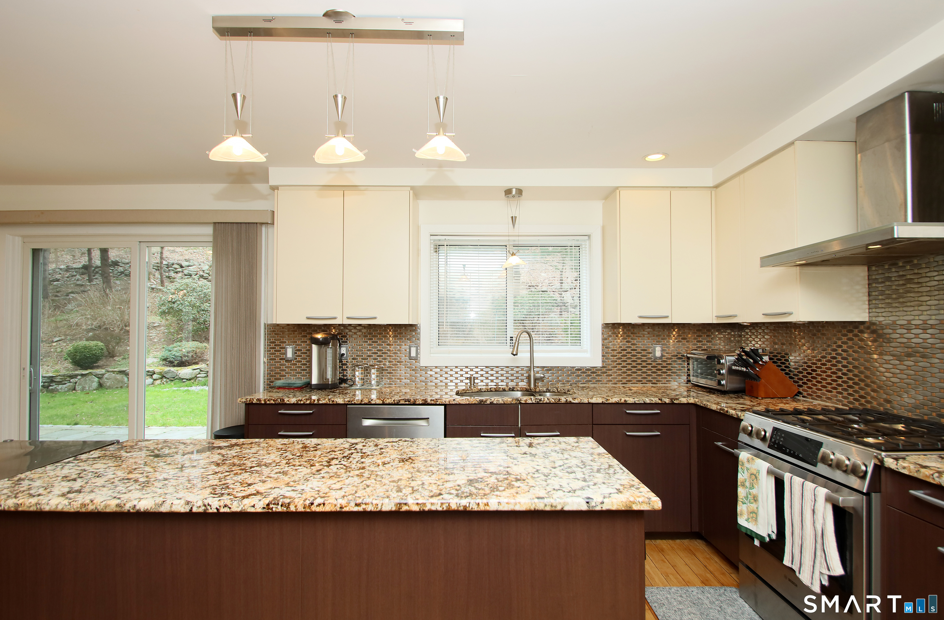 78 Sturbridge Road Easton, CT 06612 - Photo 16 of 37