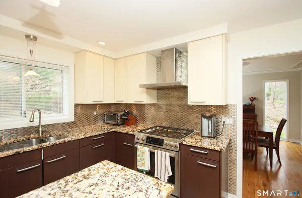 $995,000 | 78 Sturbridge Road, Easton, CT 06612