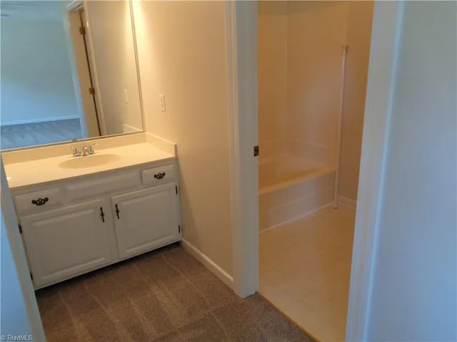 $1,595 | 4173 Lytchfield Court, Winston-Salem, NC 27104