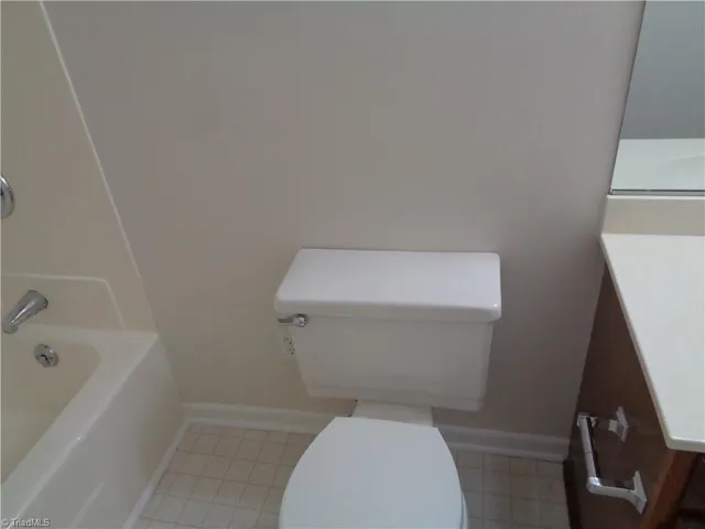 $1,595 | 4173 Lytchfield Court, Winston-Salem, NC 27104