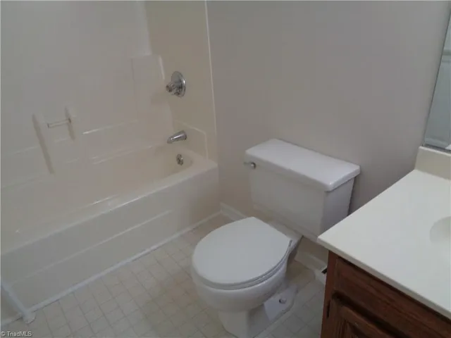 $1,595 | 4173 Lytchfield Court, Winston-Salem, NC 27104