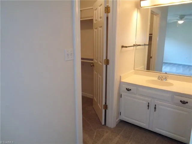 $1,595 | 4173 Lytchfield Court, Winston-Salem, NC 27104