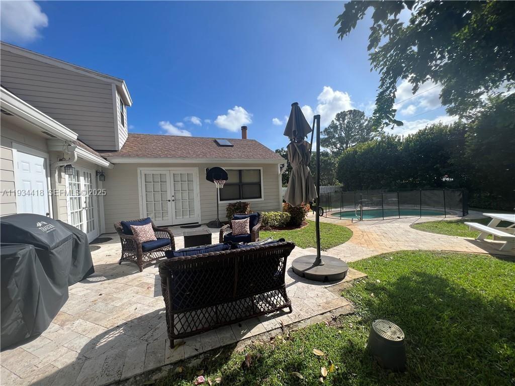 5068 Beechwood Road Delray Beach, FL 33484 - Photo 13 of 27