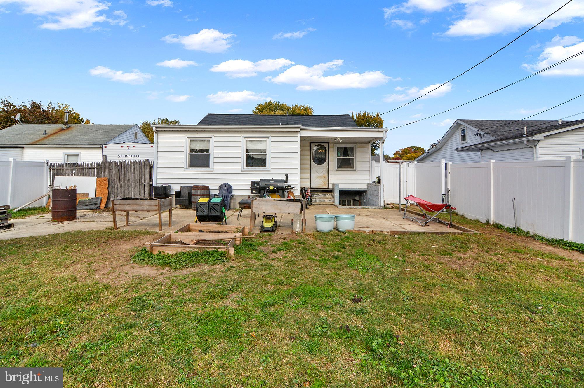 3 Compression Court Middle River, MD 21220 - Photo 26 of 27 a swimming pool view with a outdoor seating