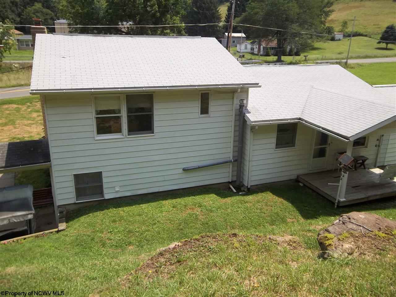 1260 Jakes Run Road Fairview, WV 26570 - Photo 6 of 11 Gallery Image 6