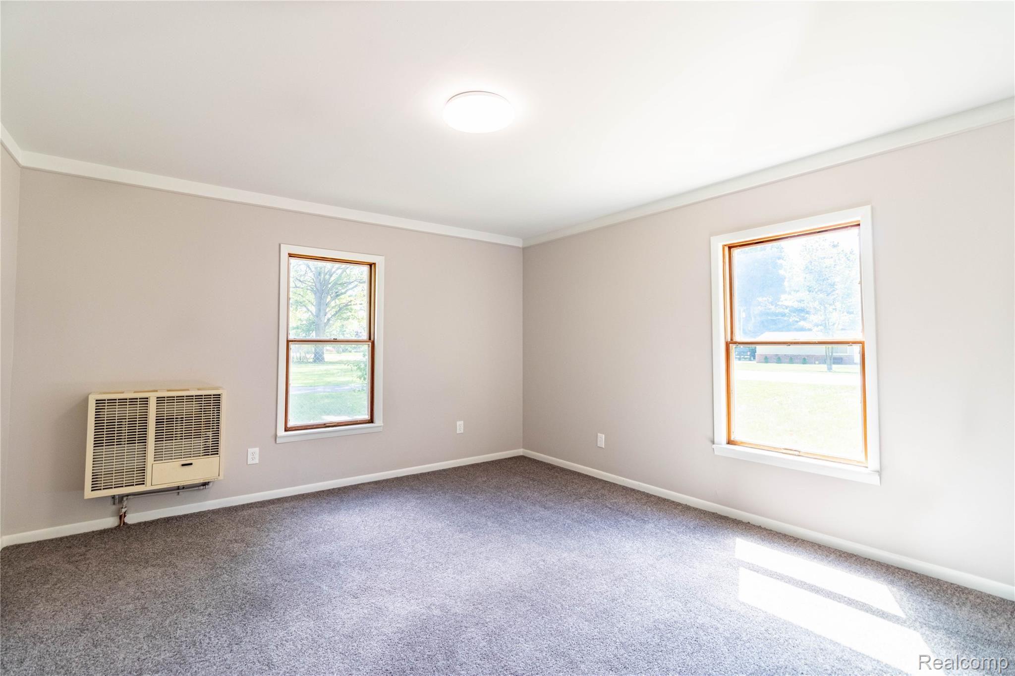 47076 Willis Road Belleville, MI 48111 - Photo 31 of 39 31.Bed1