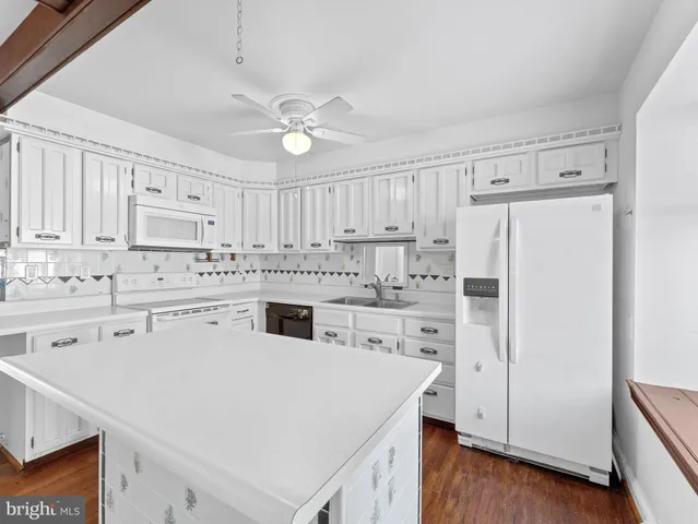 $509,000 | 25 Essex Place, Newtown, PA 18940