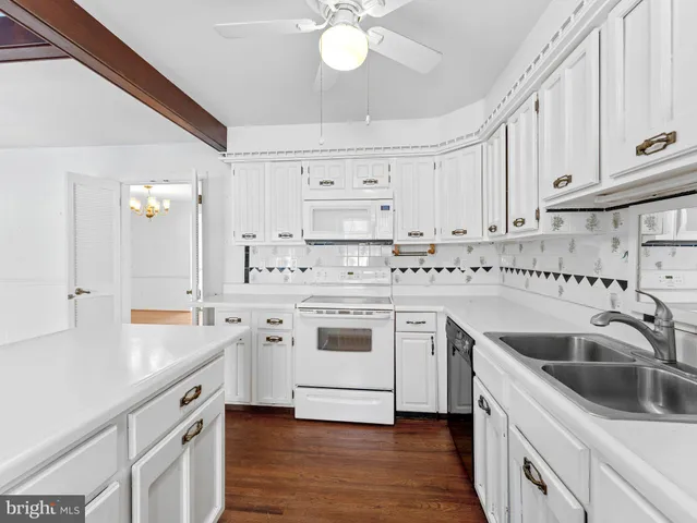 $509,000 | 25 Essex Place, Newtown, PA 18940