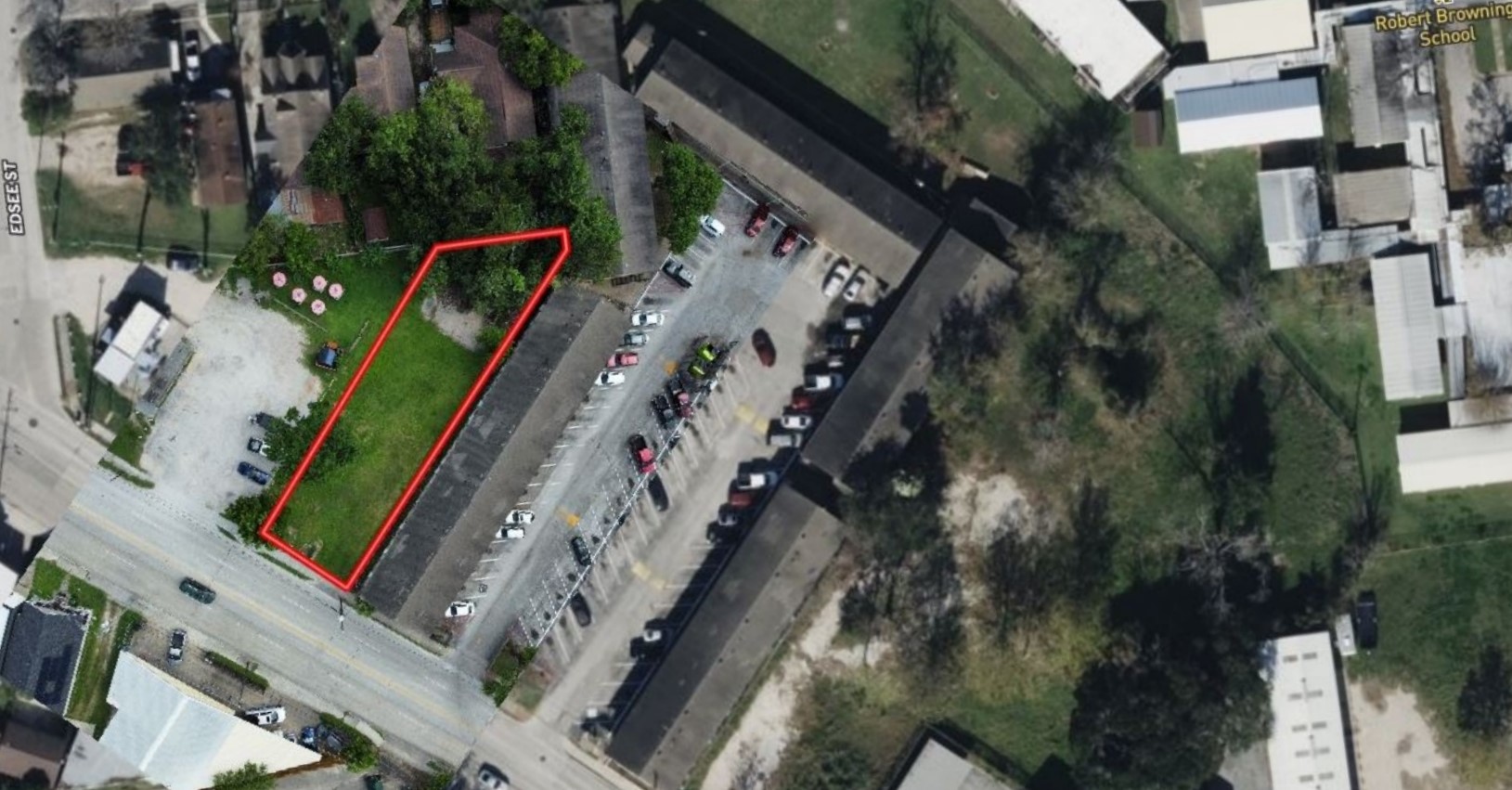 4514 North Main Street Houston, TX 77009 - Photo 8 of 15 Drone view