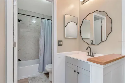 $210,000 | 5100 Burchette Road, Unit 202, Tampa, FL 33647