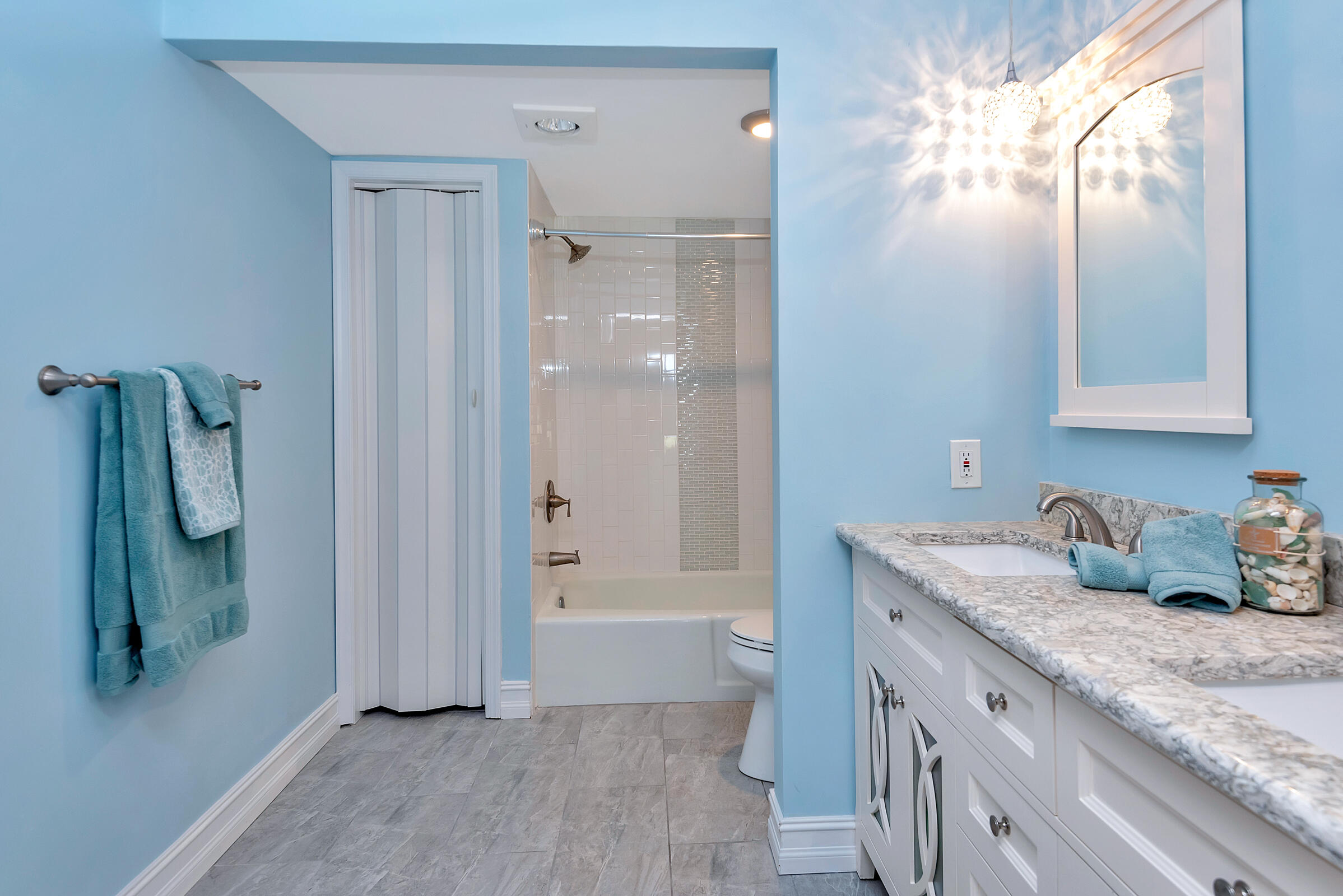 157 Atlantis Boulevard, Unit 102 Atlantis, FL 33462 - Photo 35 of 44 102 - 035