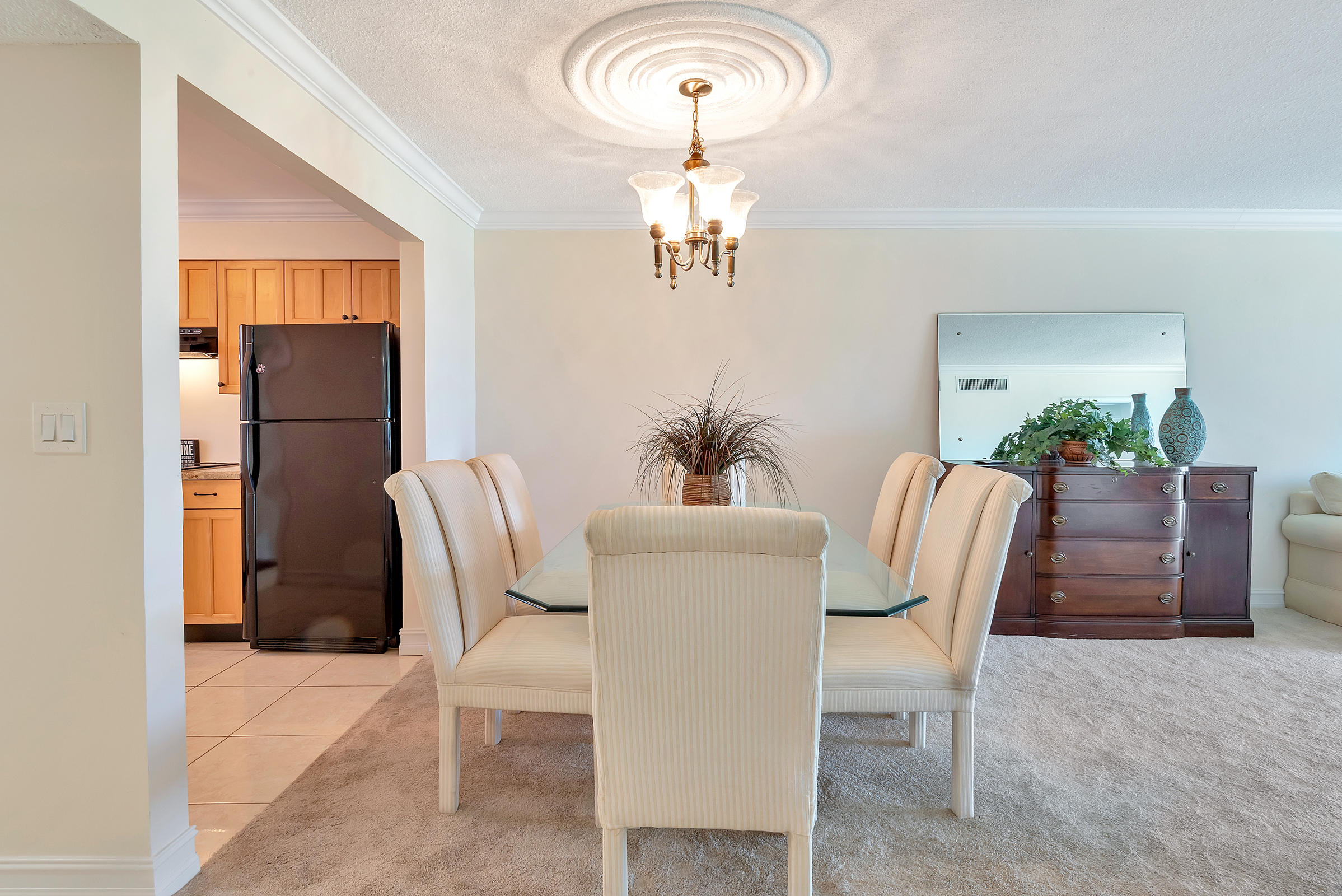 157 Atlantis Boulevard, Unit 102 Atlantis, FL 33462 - Photo 8 of 44 102 - 041
