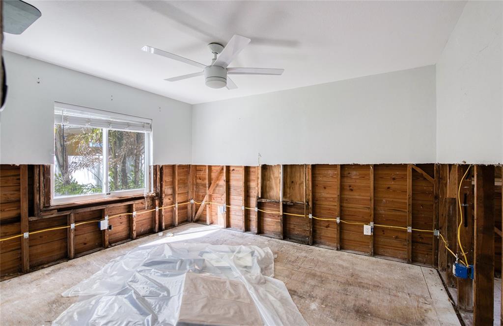 13136 4th Street East Madeira Beach, FL 33708 - Photo 34 of 75