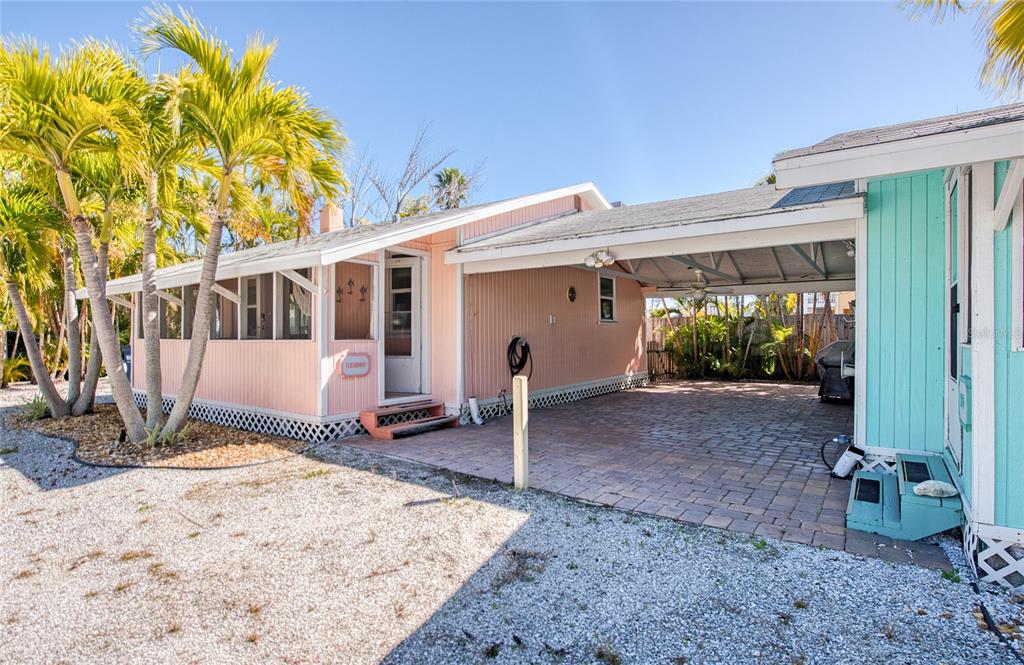 13136 4th Street East Madeira Beach, FL 33708 - Photo 6 of 75