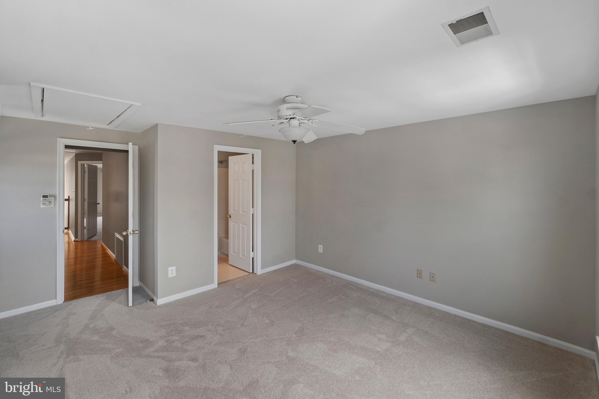 21163 Crocus Terrace Ashburn, VA 20147 - Photo 15 of 33