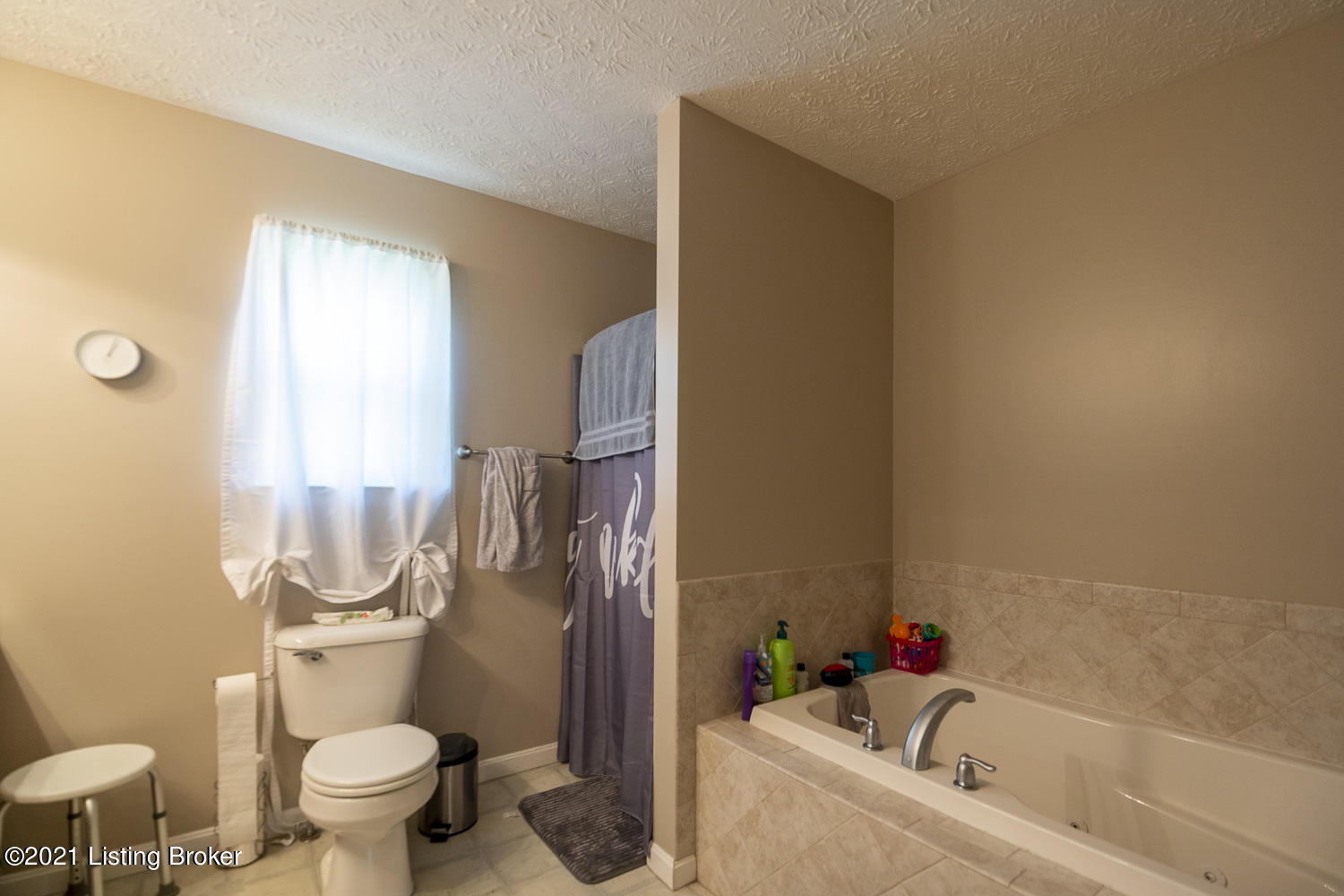 21 Trappers Ridge Vine Grove, KY 40175 - Photo 16 of 45 21 Trappers Ridge Ct_22